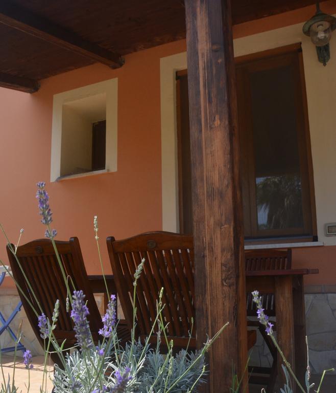 Agriturismo Torre Del Golfo Cropani Eksteriør billede